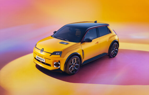 Renault 5 E-TECH Electric Car of the Year 2025